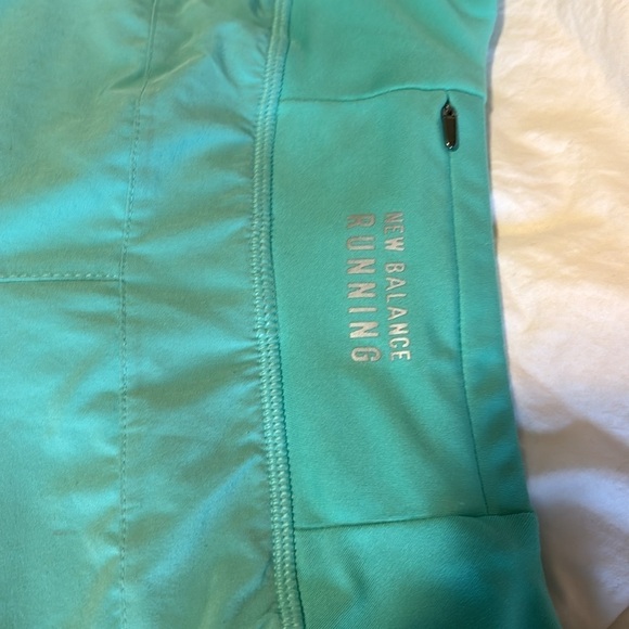 New  Balance athletic wear, size US-S - Picture 3 of 5